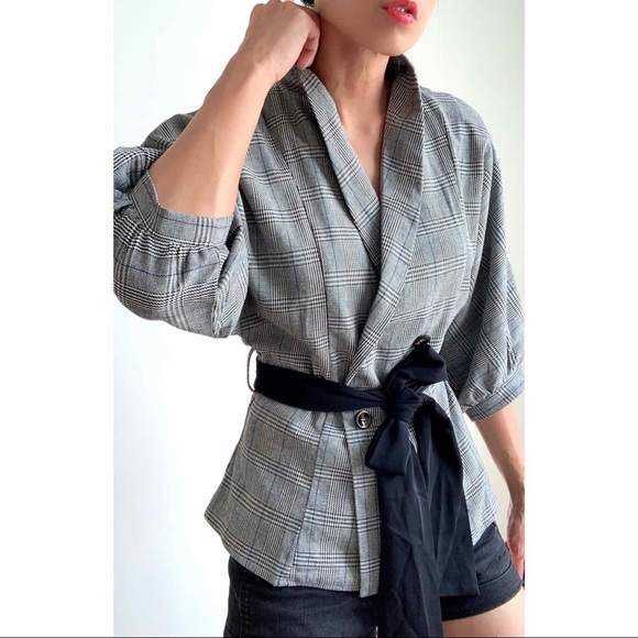 PLAID SLIM  BLAZER TOP - Picture 12 of 12